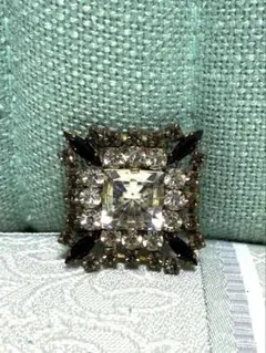 11★チェコガラスボタン・ヴィンテージ・ブローチにも♪