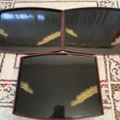 天然木　漆塗り　沈金　折敷　小膳　三枚