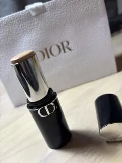 DIOR インビジブルUVスティック ノベルティ クリップ 星 - メルカリ
