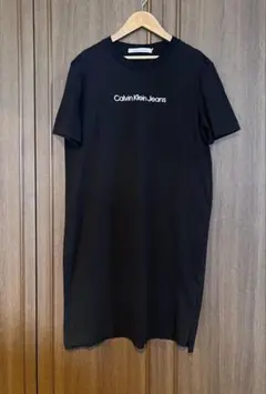 最終セール　新品　カルバン・クラインジーンズワンピースのサムネイル