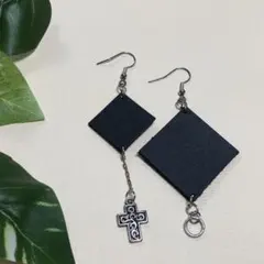 Item thumbnail for item e458cc0f-1285-47b6-bb94-734386fcc529