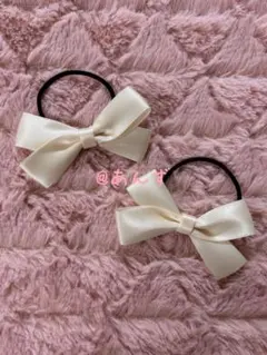 ハンドメイド　ヘアゴム　リボン　アイボリー