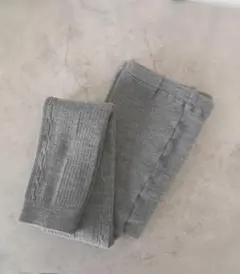 グレーレギンス