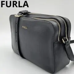 美品 フルラ レザー ショルダーウォレット リーヴァ ロゴ金具 ホック