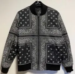 美品 Theory セオリー バンダナ柄 ボンバージャケット ネイビー S 