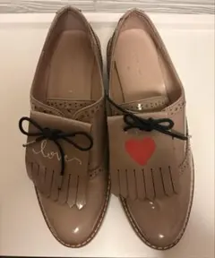 ZARA 厚底ローファー フリンジ エナメル調 ベージュ 37