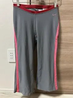 NIKE ナイキ　ジャージ ハーフパンツ 七分丈　レディース Lサイズ　美品