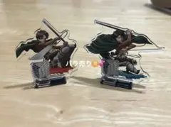 進撃の巨人 エレン リヴァイ アクスタ 100均　セリア
