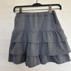 ファミリア　グレー フリルキュロット150