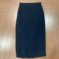 UNIQLO プリーツスカート ブラック Sサイズのサムネイル