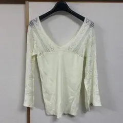 カットソーのサムネイル