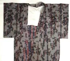 アンティーク　ウール単小紋　身丈151cm　幾何学模様ラメ入り(シミあり）