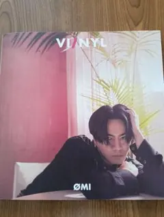 VINYL 2022年5月発売 ØMI