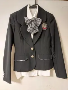 【再値下げ！】女の子　スーツ　160サイズのサムネイル