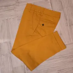 マルティニーク マスタードイエロー センタープレススラックス