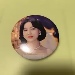 ジヒョ　doughnut 缶バッジ