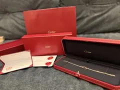 Cartier ゴールド ブレスレット　Loveのサムネイル