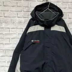 コロンビア　マウンテンパーカー中綿　ブラックXL ロゴ刺繍アウトドア0115