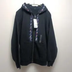 UNIQLO　未使用Ｌ　ネコ柄付けました