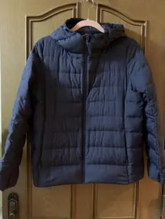 UNIQLO ダウンジャケット Lサイズ収納袋付き