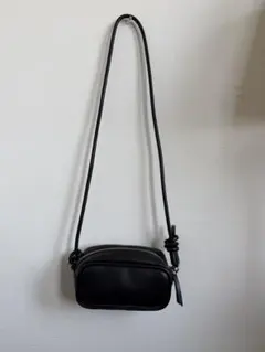B:MING by BEAMS ブラック　ショルダーバッグ 合成皮革