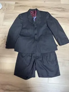 スーツ・ショートパンツセット 120サイズ