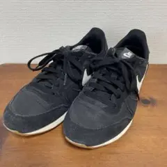 NIKE INTERNATIONALIST スニーカー