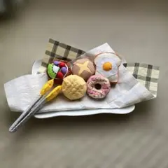 Item thumbnail for item 6e7f11cb-603a-403b-911d-ff7987c8c897