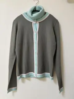 ハイネックカーディガン