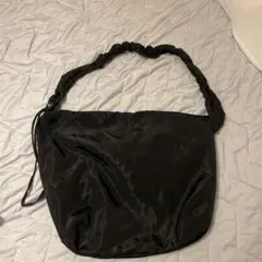 ギャザーナイロンショルダーバッグ