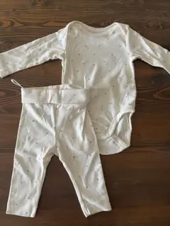 H&M ハート柄ロンパース&レギンスセット