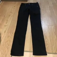ユニクロ　GU 黒のストレートパンツ　ウエスト61 美品
