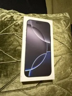 iPhone 16 Pro Max – 美品・バッテリー100%・保証あり