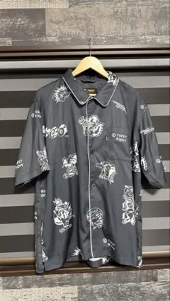 BLUCO POOLSIDE SHIRT S/S -TATTOO-チャコールXL