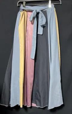 2 マルチカラーフレアスカート　チャオパニック