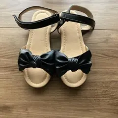 リボン付きサンダル 22.0cm キッズ　ブラック　黒　子供　女の子