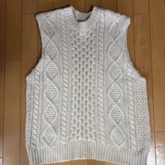 ozoc ケーブルニットベスト サイズ38 アイボリー