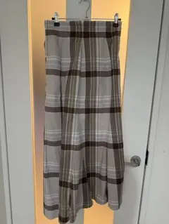 スナイデル　スカート