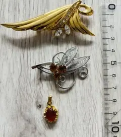 ヴィンテージ風 ゴールド シルバー ブローチ