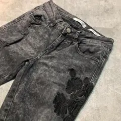 【GUESS】ゲス Sexy Curve スキニーデニムパンツ ブラック