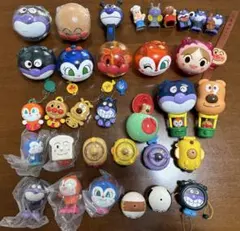 まとめ売り　アンパンマン　おうちでガシャポン　コンプリート入り　指人形　34個