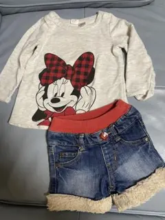 H&Mミニーマウス トップスとショートパンツセット 90サイズ