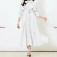 アンドクチュール　ストライプフリルケープワンピース