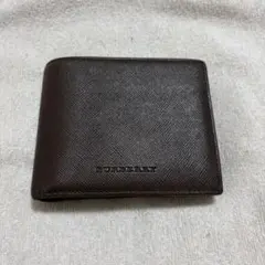 美品　バーバリー 二つ折り財布 ダークブラウンのサムネイル