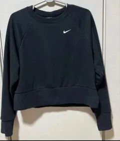 NIKEレディーストップス　S