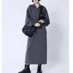 ヤマダヤ　LASUD ACTIVE ボンディングジップワンピース　新品未使用