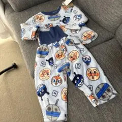 新品 アンパンマン パジャマ 80cm