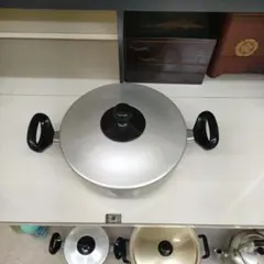 両手鍋になります。のサムネイル