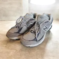 thisisneverthat ✖️ new balance 2002R