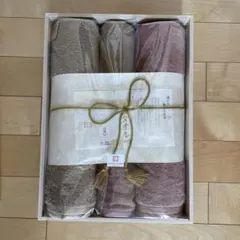 今治謹製　極上タオル セット（木箱無）　バス２枚・フェイス２枚　GK22140